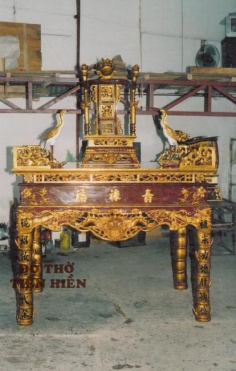 Bàn thờ chân trúc