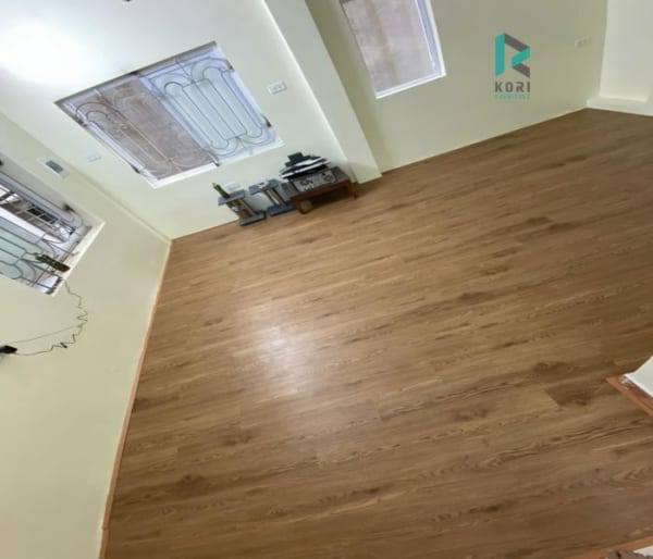 Báo Giá Sàn Nhựa Vân Gỗ- Phân Loại Các Mẫu Sàn Nhựa